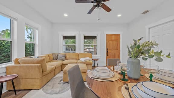 Comanche 4 Bed